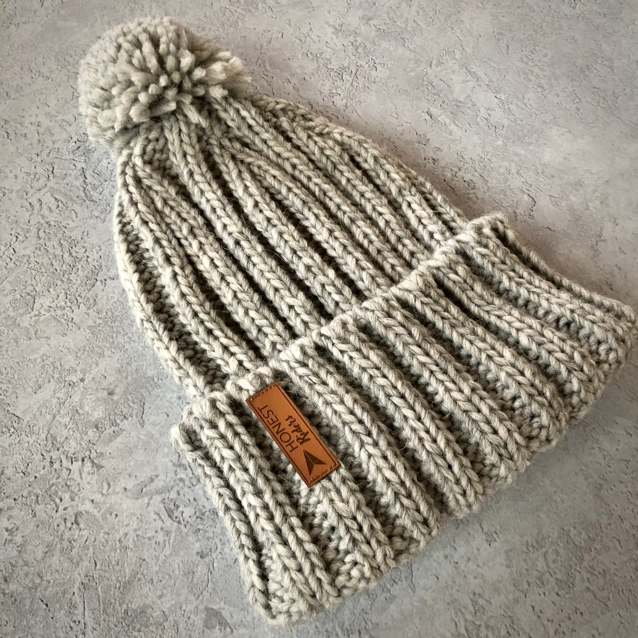 Honest Woolly Hat | Snow Grey